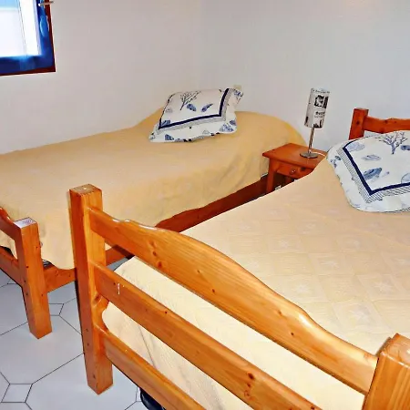 Charmante Maison Mitoyenne Avec Terrasse, 2 Pour 5 Pers, En Plein Centre De - Fr-1-387-130 *